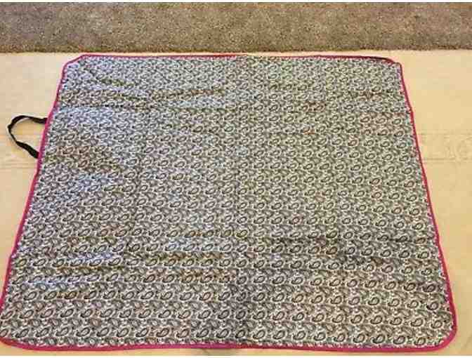 Pampered Chef Paisley Zip-Up Picnic Blanket