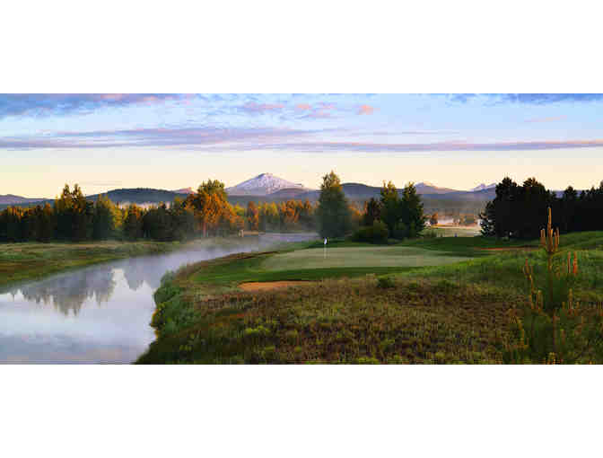 Visit Sunriver Oregon Resort!   7-Night Stay at a Luxurious Townhouse Condo