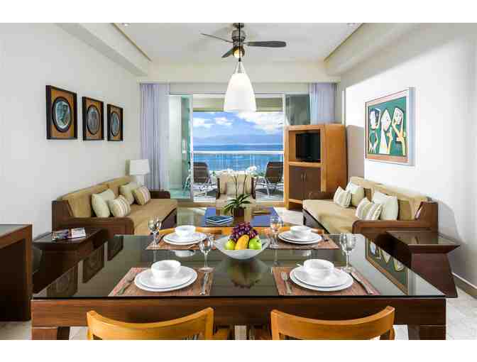 Magic of Mexico: The Grand Mayan for 4 People - 7 Nights