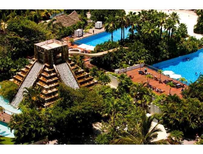 Magic of Mexico: The Grand Mayan for 4 People - 7 Nights