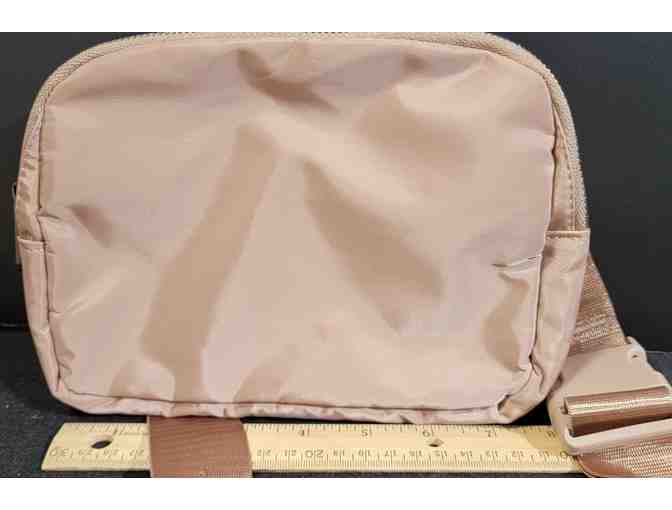 Camel colored crossbody bag - New