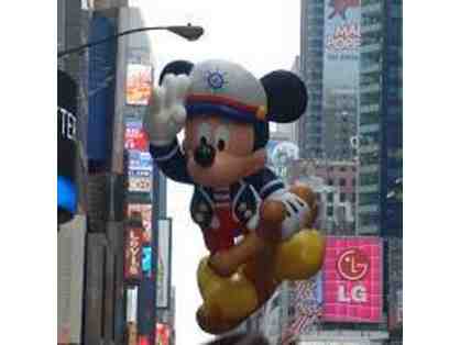 2014 Macy's Thanksgiving Day Parade VIEWING PASSES GRANDSTAND SEATS for 4 people
