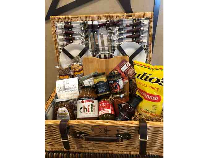 Texas Themed Gift Basket in TFB Basket