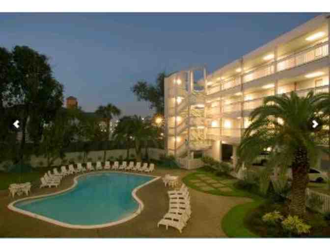 Casa Del Mar Beachfront Suites- 2 Night Stay in a Ocean View Suite Opening Bid $329/No Tax