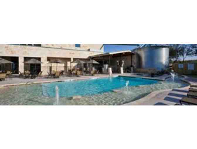 Holiday Inn San Antonio NW- 2 Night Stay with Breakfast for Two Opening Bid $130/No Tax