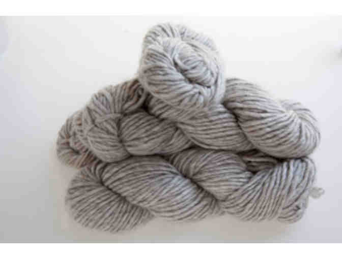 4 Skeins Light Gray Chunky Wool Yarn