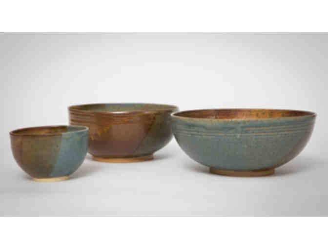 Set of 3 Ceramic Nesting Bowls: Handmade by Jacqueline Foremanek.