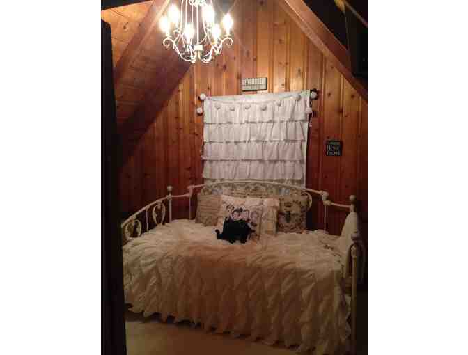 LIVE AUCTION - Romantic Lake Arrowhead Cabin - 3 Days, 2 Nights