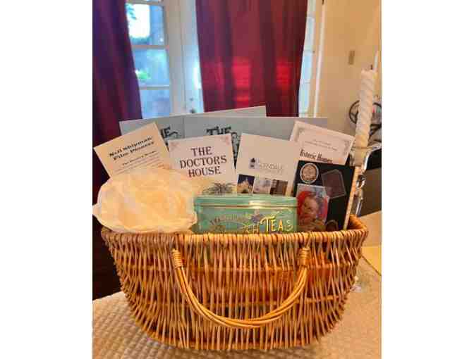 The Doctors House Museum, Brand Park - Private Tour for 5 Guests & Gift Basket