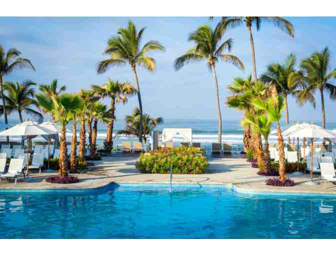 Vacation Destination: Mexico - Luxury Resort for 4 Night Getaway - Photo 2