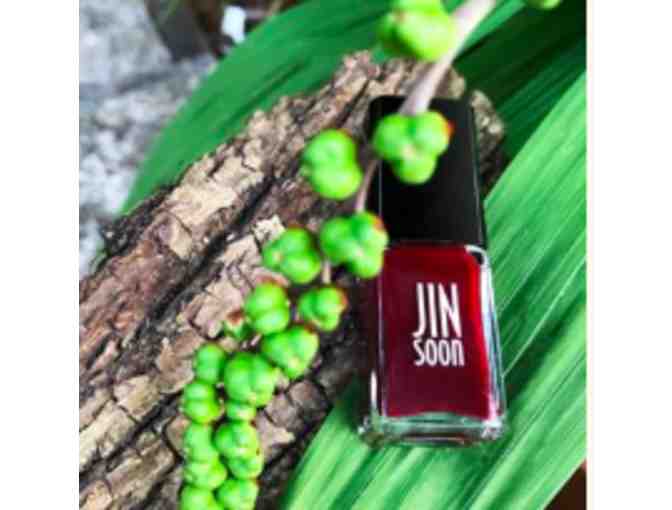 Body & Mind Wellness Package: Sauna/Meditation/ManiPedi Magic!