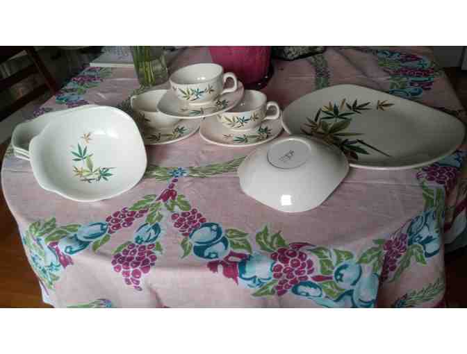 'Woodhue Flair' Salem China Co. Dishes