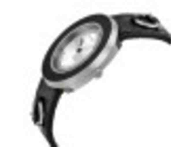 GUCCI Silver Dial Black Leather Band Quartz Watch