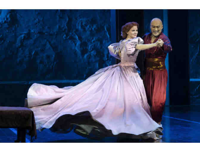 Backstage with 2015 Tony Award winner KELLI O'HARA at THE KING AND I