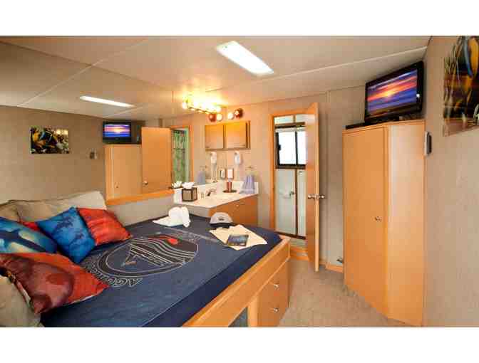 A TROPICAL DIVING DREAM VACATION IN BELIZE