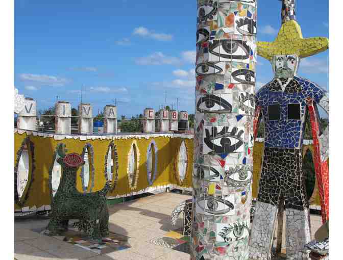 A V.I.P. TOUR OF ROMANTIC HAVANA FOR TWO + AIRFARE