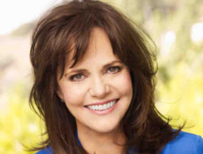 Backstage Meet & Greet with SALLY FIELD and two tickets to THE GLASS MENAGERIE on Broadway