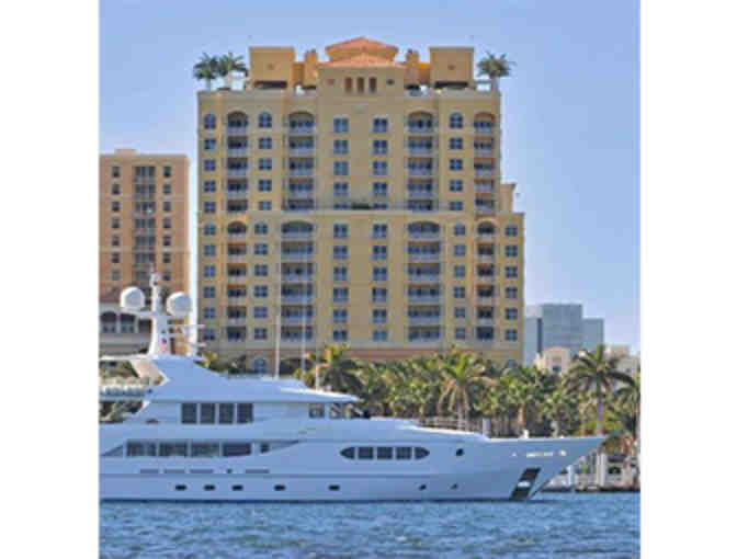 Sunshine and Scuba Vacation in West Palm Beach for Four