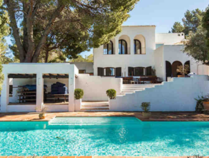 An Unforgettable Week for Two, in Glorious Ibiza, with Business Class Airfare! (April)