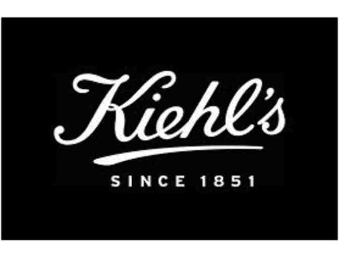 A Kiehl's Gift Box for Ultimate Pampering