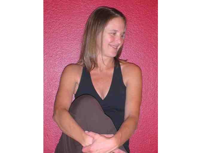 Private Yoga Session with Tener Rogers, RYT