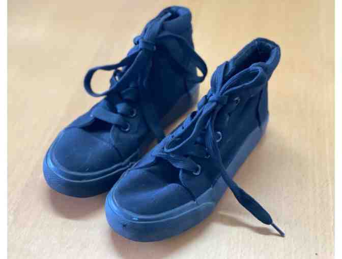 Black Sneaker Shoes - Photo 1