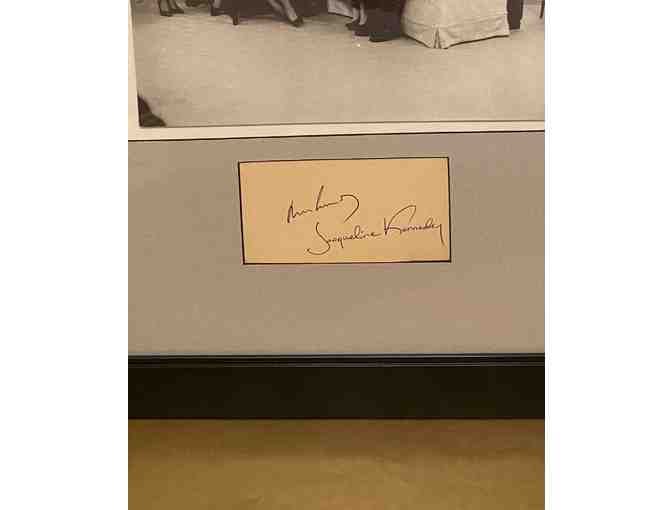 JOHN F KENNEDY AND JACQUELINE KENNEDY SIGNED AUTOGRAPH PAGE PHOTO FRAMED