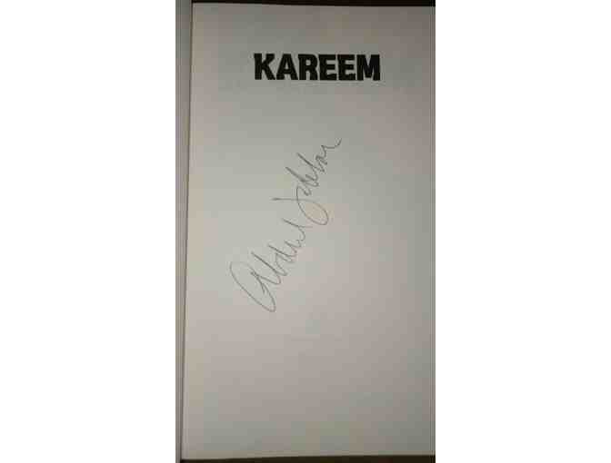 KAREEM ABDUL-JABBAR Signed KAREEM 1990 Book LOS ANGELES LAKERS HOF