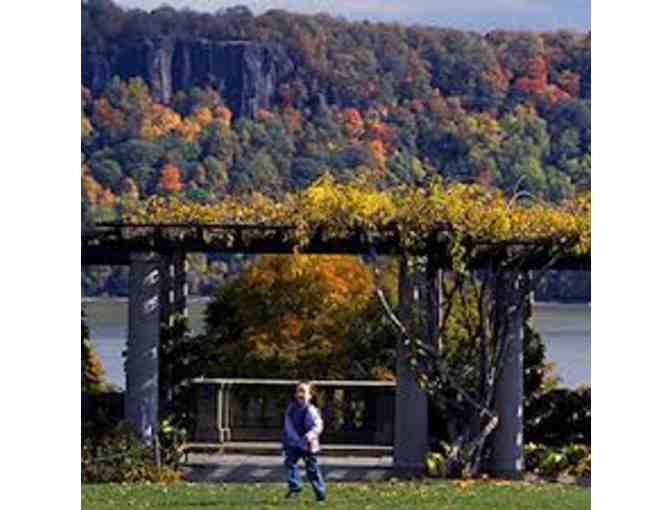 Wave Hill-1 year Family Membership