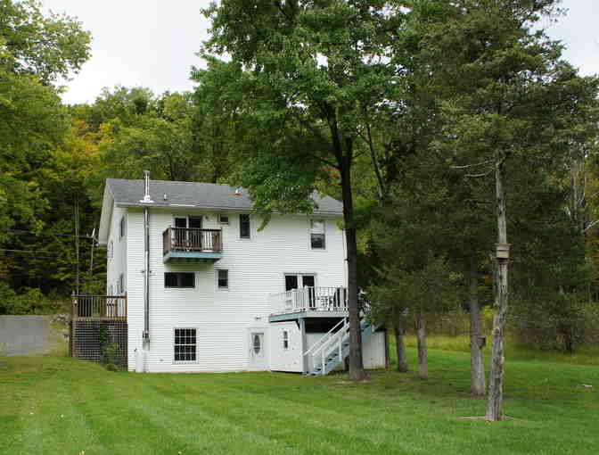 Three Night Stay in Gorgeous New Paltz Rental House