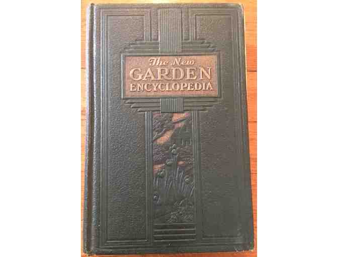 The New Garden Encyclopedia. A Complete, Practical and Convenient Guide ...