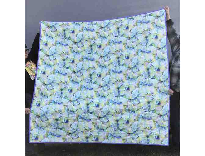 Two-sided Handmade 7x7 quilt with Purple Floral and Butterfly Print