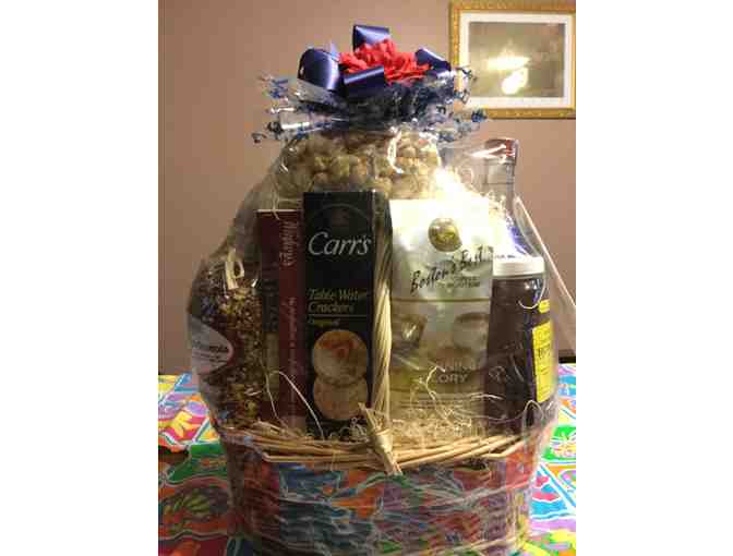 Assorted Food Gift Basket from Mann Orchards