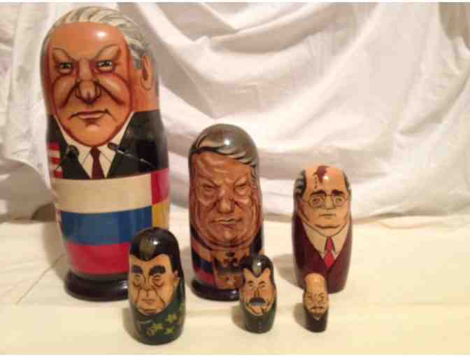 Russian Matryoshka Nesting Dolls - set of 6
