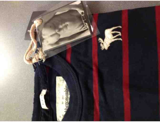 Abercrombie & Fitch Men's XL Classic LS Crew - NWT