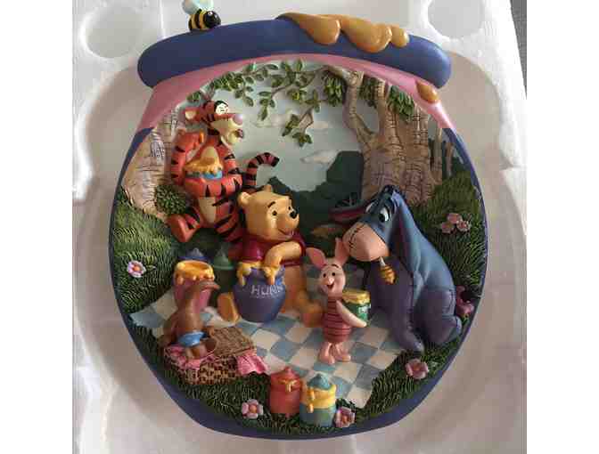 Winnie the Pooh 'Pooh's Hunnypot Adventures' set of 2 Ltd Ed Dimensional Plates