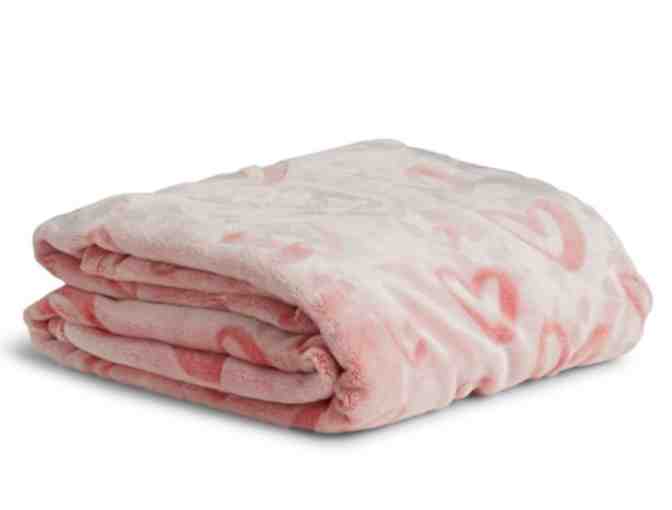 Vera Bradley Throw Blanket in Hearts Pink