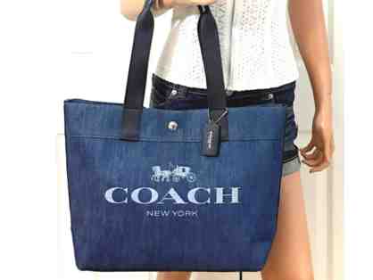 COACH TOTE WITH HORSE AND CARRIAGE