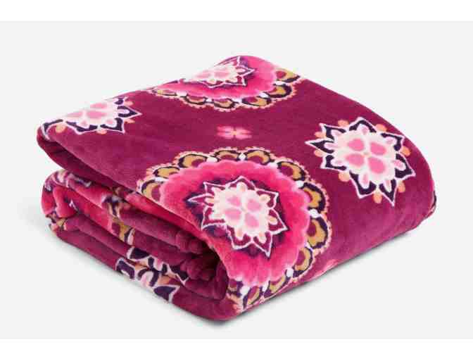 Vera Bradley Plush Throw Blanket in Fleece - Raspberry Medallion
