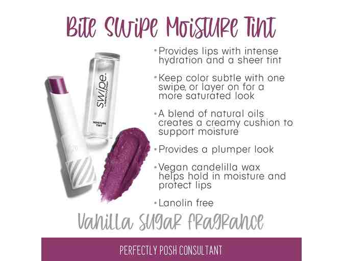 Moisture Tint for lips and Double Mirrored Compact