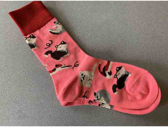 Red-Top Playing Kitty Socks - Photo 1