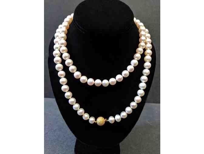 36 Inch Freshwater Pearl Necklace With A 14KT Gold Diamond Cut Ball Clasp - Photo 1