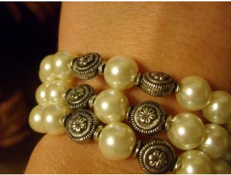 Flowers and Pearls Bracelet