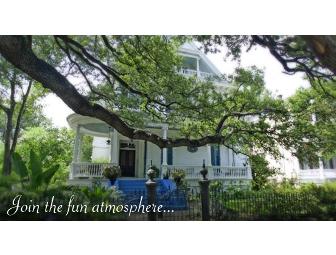 New Orleans Garden District Getaway: Sully Mansion B&B Stay