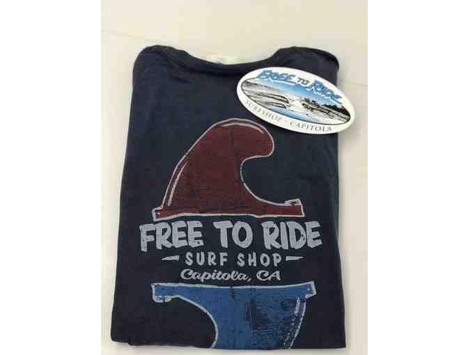 Free to Ride Surf T-Shirt - Photo 1
