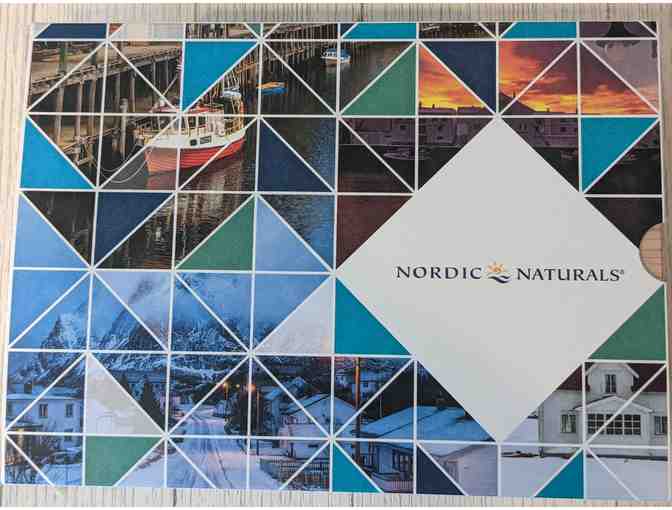 Gift Box for Nordic Naturals, Gummies, Omega, Junior