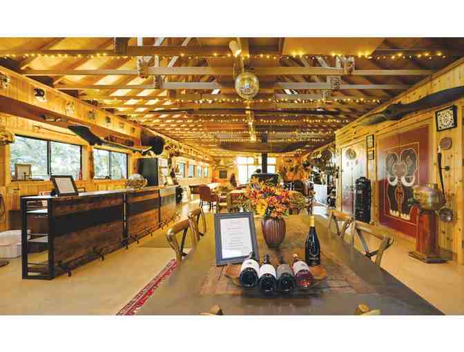 Lester Estate Wines Picnic Essentials Basket - 2 Bottles and Tasting for 2