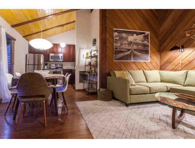 3-Day Mammoth Retreat - 2 Bedroom plus Loft in the Heart of Mammoth Lakes