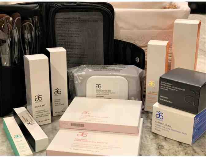 Arbonne Gift Set - Tween to Twenty-Something Essentials