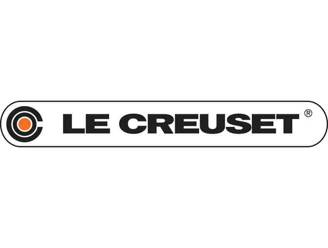 Le Creuset Round Dutch Oven (5.5 quart) in Cerise (red)
